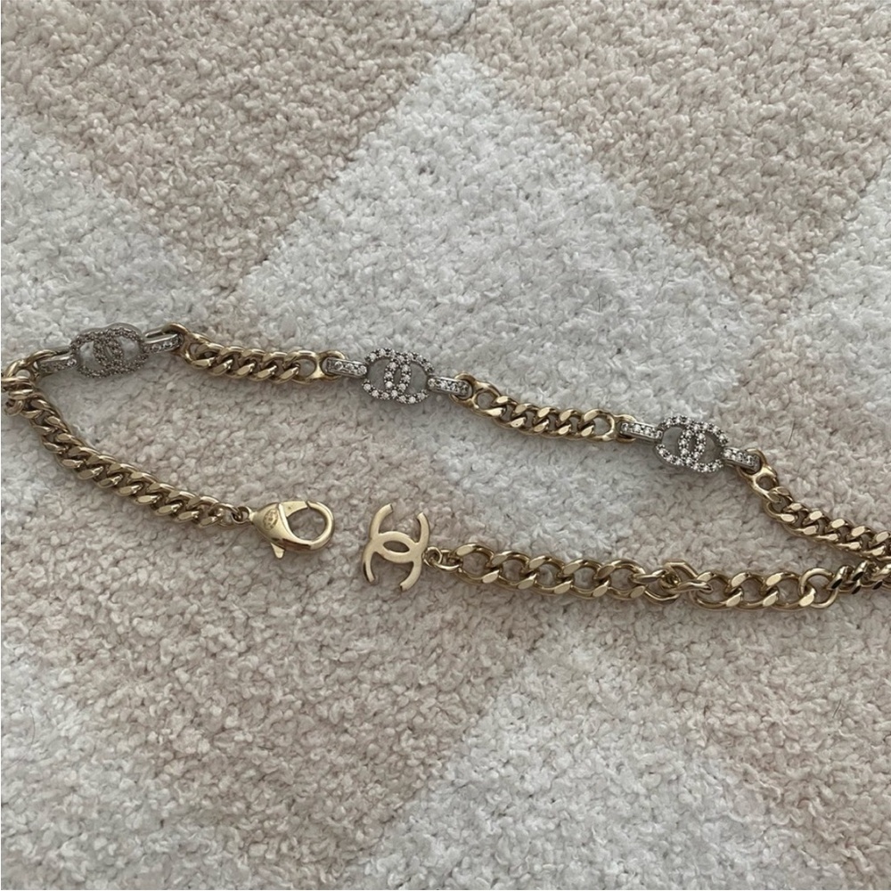 Chanel choker